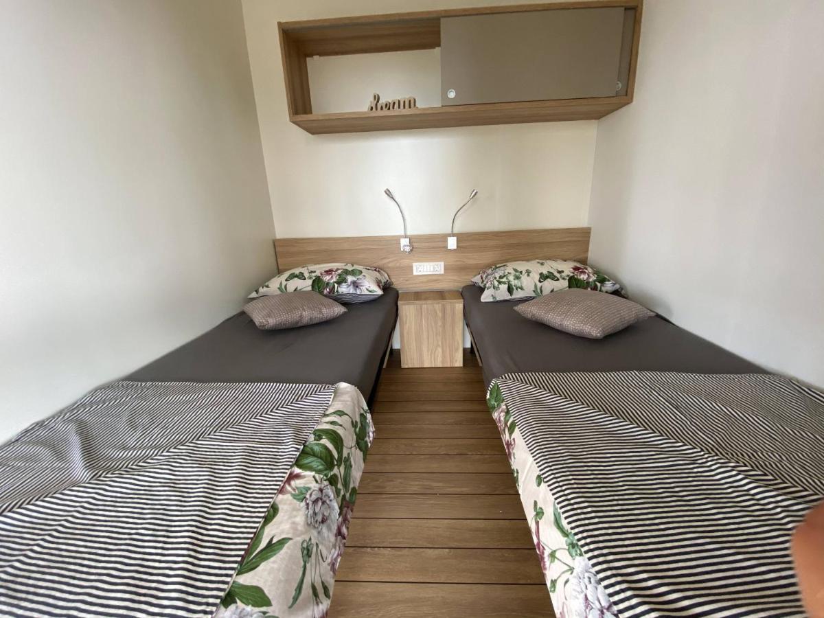 Mobile Home Leggiero 156 - Porton Nature Hideouts Rovigno Esterno foto